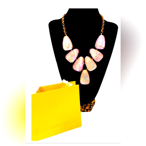 Kendra Scott Jewelry - Kendra Scott Harlow Necklace